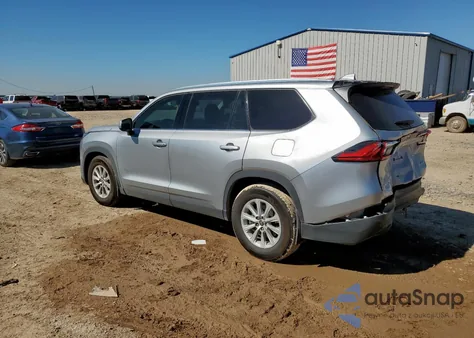 2024 Toyota Grand Highlander Xle z USA, uszkodzony, nr VIN 5TDAAAA54RS003642